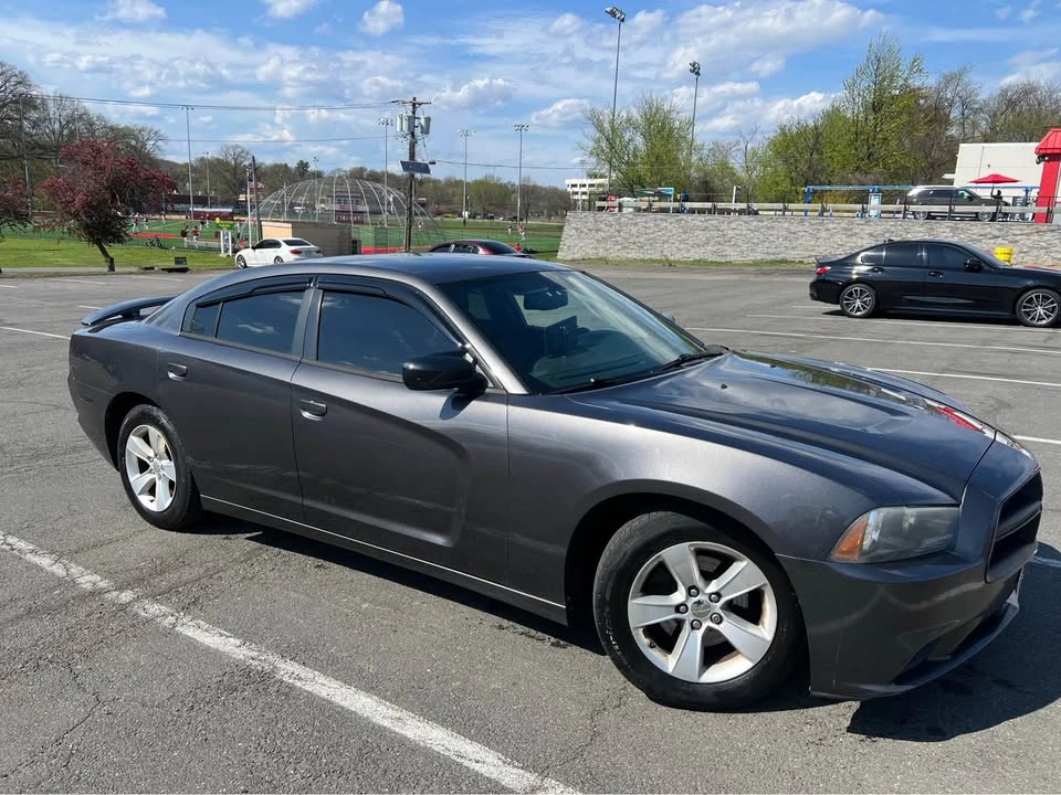 2013 Dodge Charger 7th Gen - Image 5 of 8