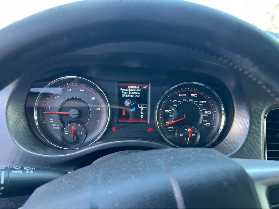 2013 Dodge Charger 7th Gen - Image 3 of 8