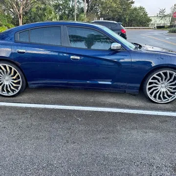 2013 Dodge Charger Sedan