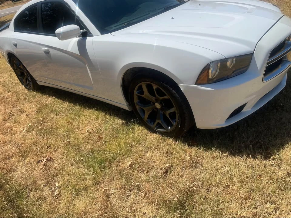 2013 Dodge Charger 7th Gen - Image 5 of 9