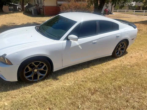 2013 Dodge Charger Sedan 4D