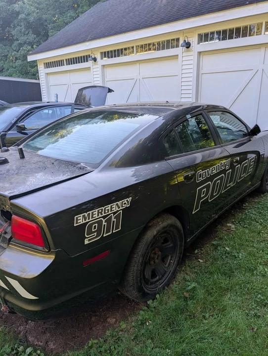 2013 Dodge Charger 7th Gen - Image 3 of 19