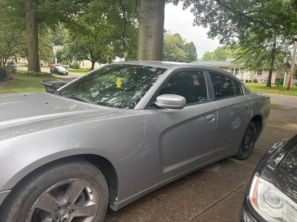 2013 Dodge Charger 7th Gen - Image 2 of 4