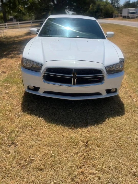 2013 Dodge Charger 7th Gen - Image 4 of 9