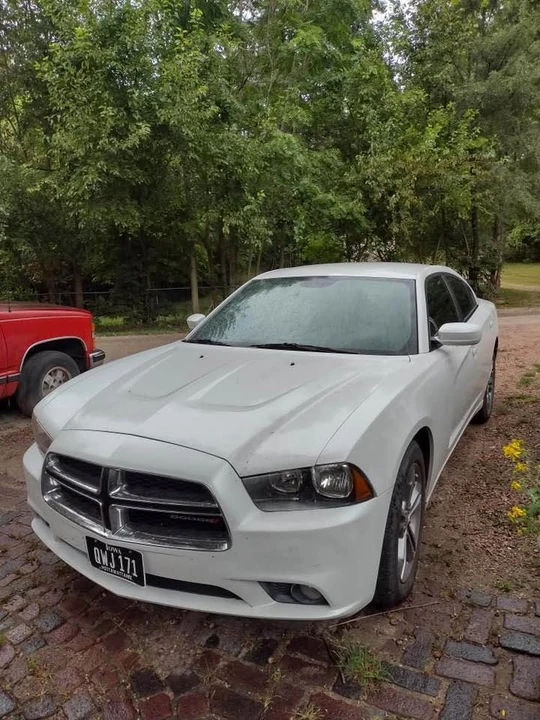 2013 Dodge Charger 7th Gen - Image 3 of 4