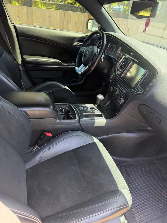 2013 Dodge Charger 7th Gen - Image 7 of 12