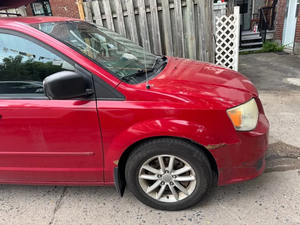 2013 Dodge Caravan - Image 6 of 14