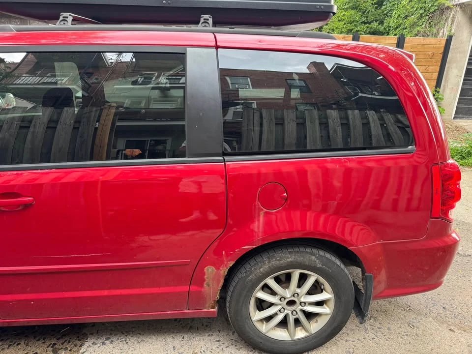 2013 Dodge Caravan - Image 8 of 14