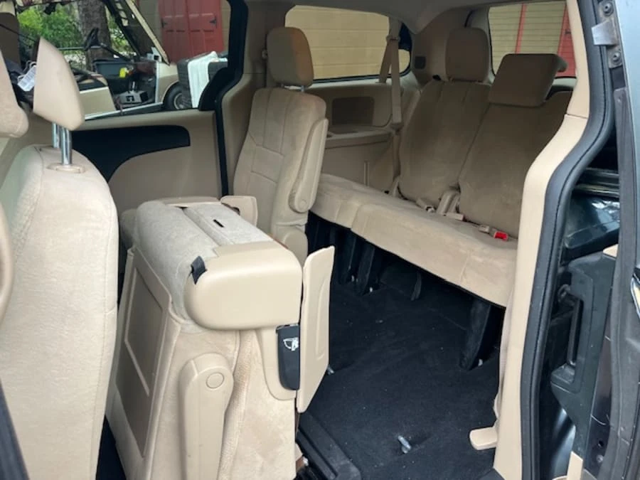 2013 Dodge Caravan - Image 12 of 15