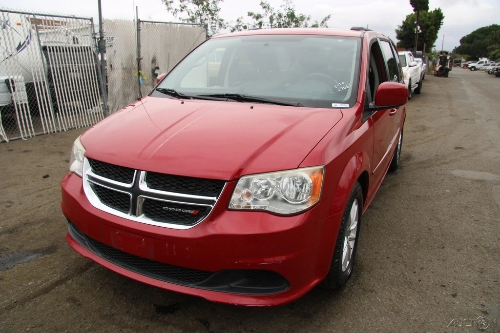 2013 Dodge Caravan - Image 2 of 21