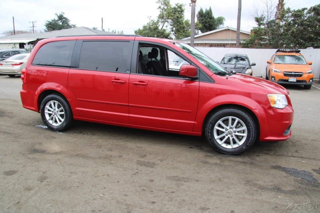 2013 Dodge Caravan - Image 7 of 21