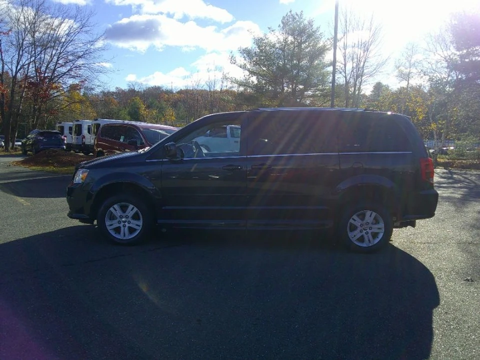 2013 Dodge Caravan - Image 15 of 21
