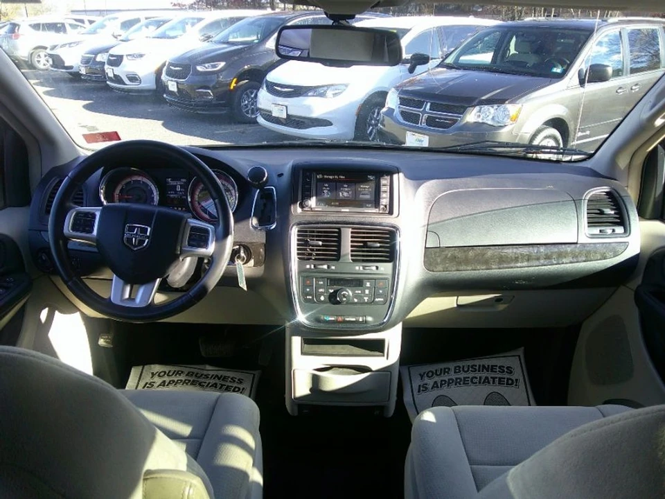 2013 Dodge Caravan - Image 5 of 21
