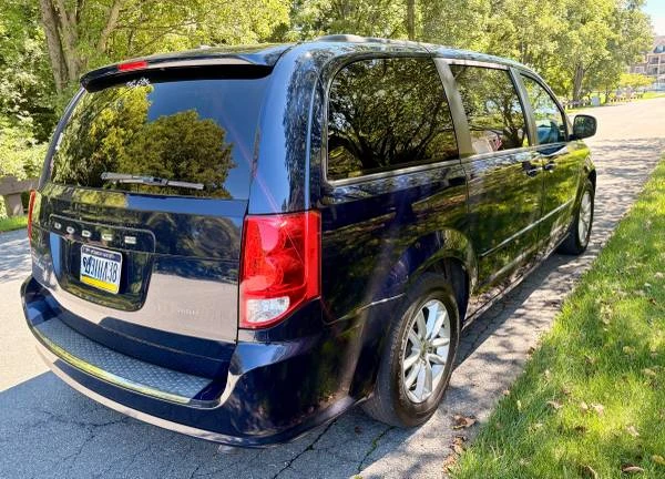 2013 Dodge Caravan - Image 3 of 24