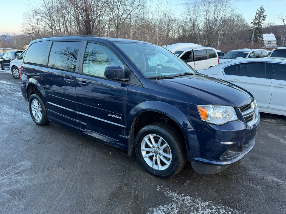 2013 Dodge Caravan - Image 7 of 20