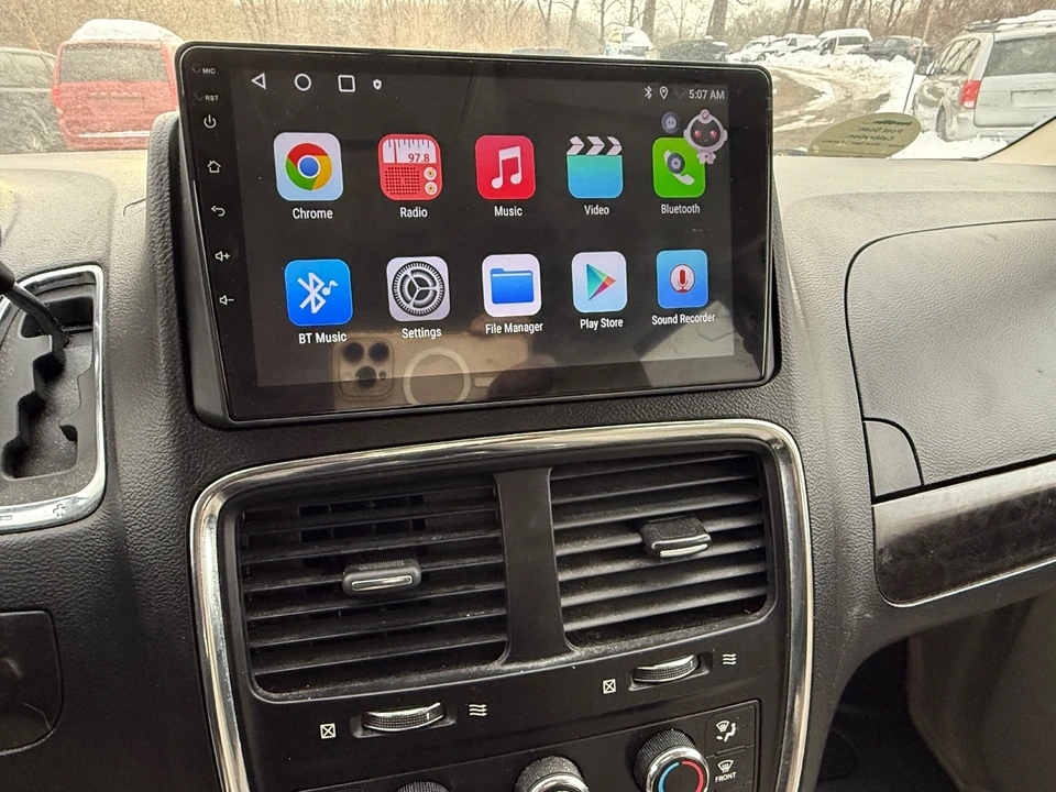 2013 Dodge Caravan - Image 9 of 20