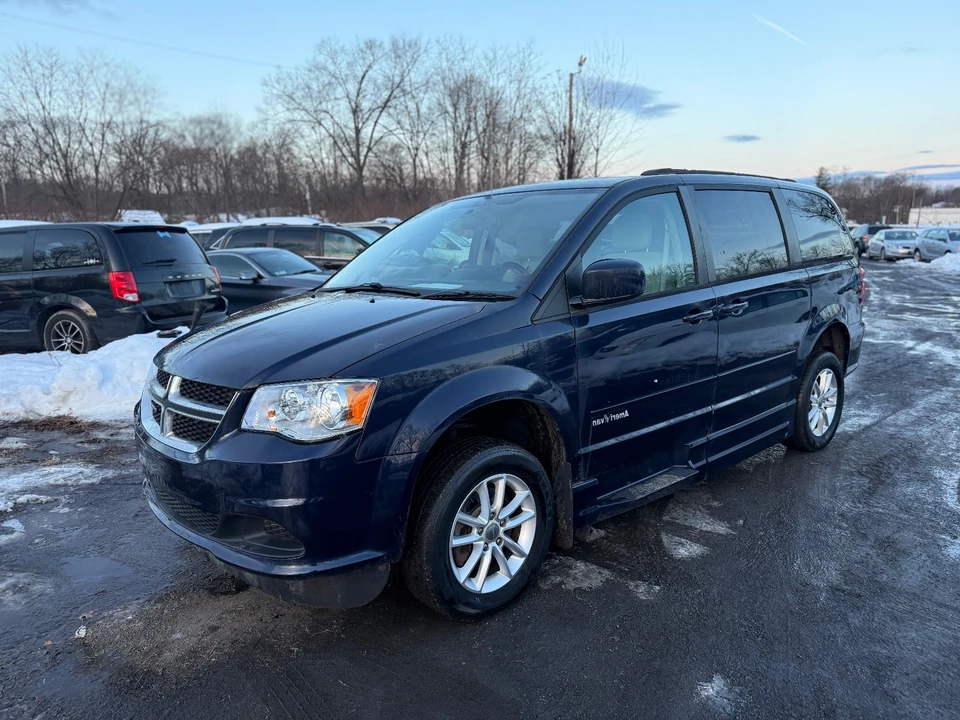 2013 Dodge Caravan - Image 2 of 20
