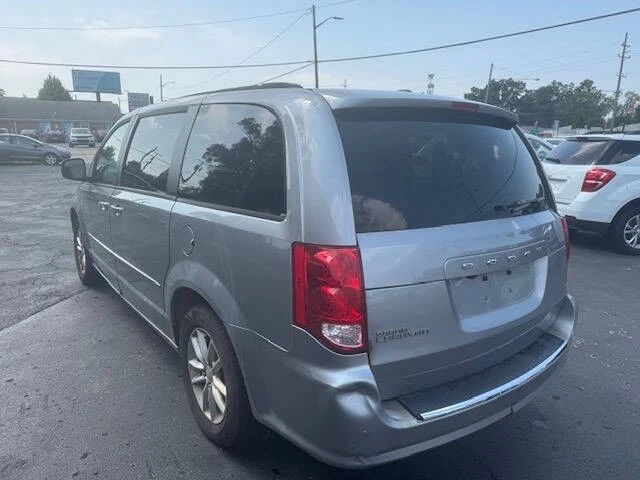 2013 Dodge Caravan - Image 7 of 14