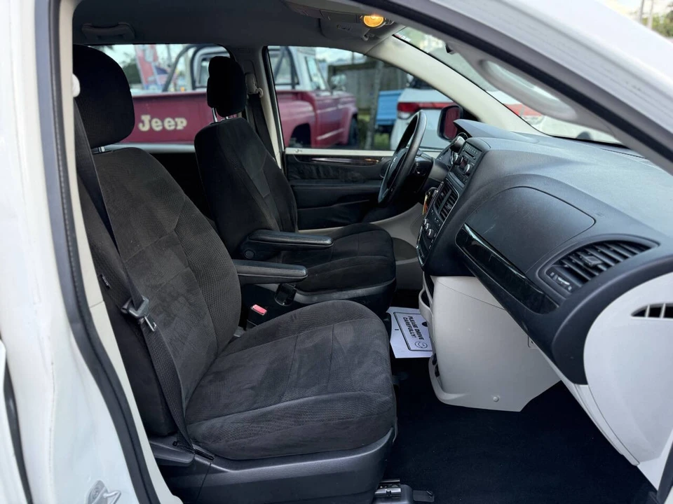 2013 Dodge Caravan - Image 20 of 21