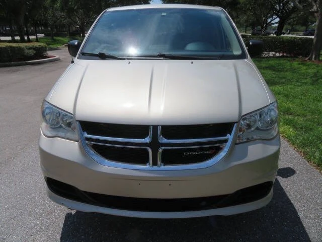2013 Dodge Caravan - Image 18 of 21
