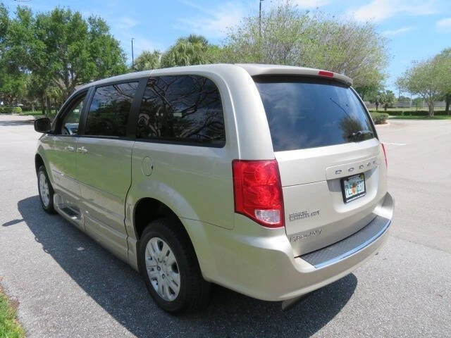 2013 Dodge Caravan - Image 21 of 21