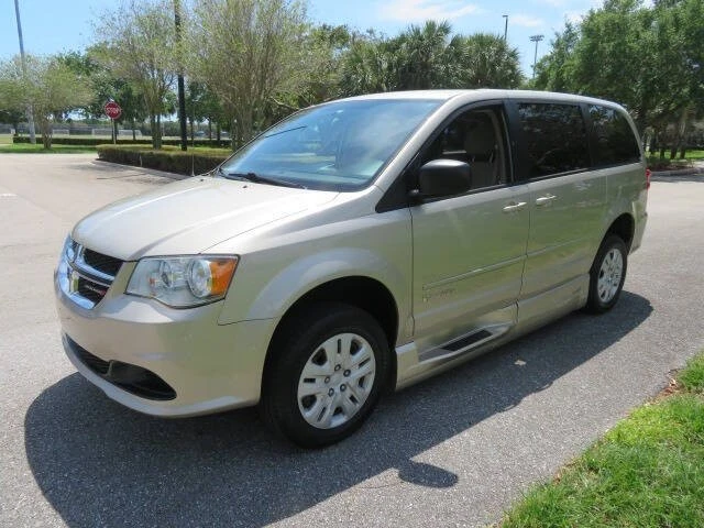 2013 Dodge Caravan - Image 19 of 21