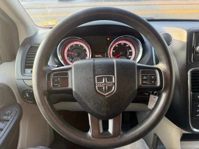 2013 Dodge Caravan - Image 12 of 12