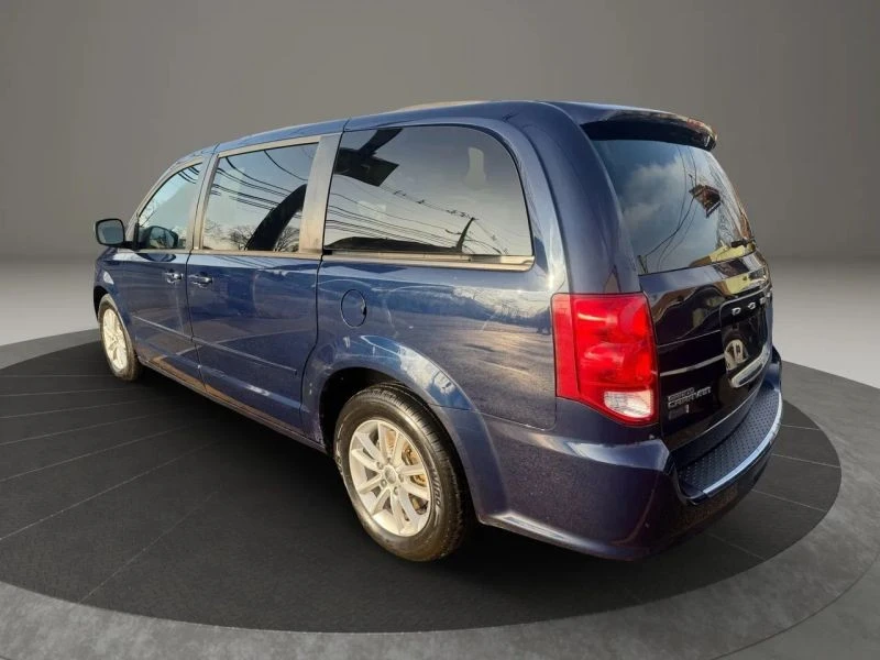 2013 Dodge Caravan - Image 7 of 12