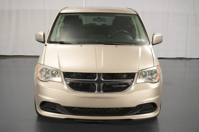2013 Dodge Caravan - Image 7 of 21