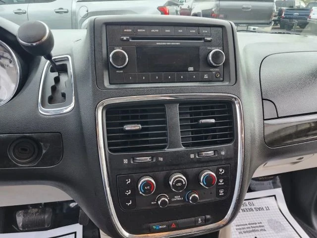 2013 Dodge Caravan - Image 18 of 21
