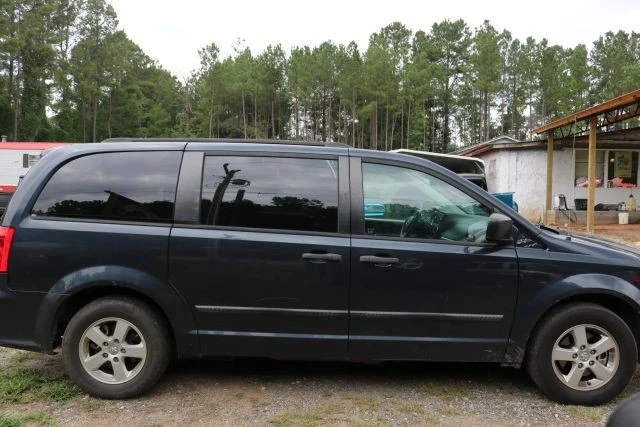 2013 Dodge Caravan - Image 6 of 12