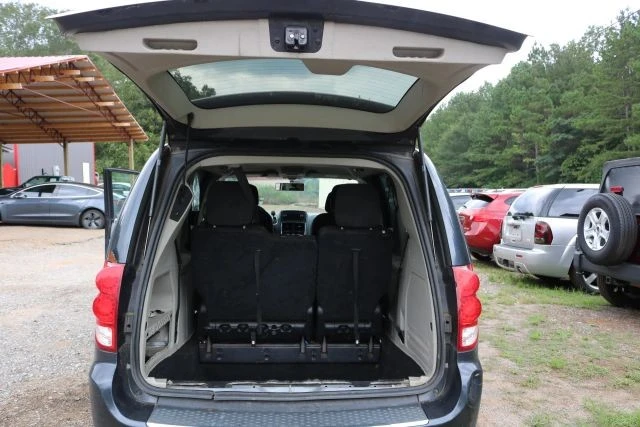 2013 Dodge Caravan - Image 9 of 12