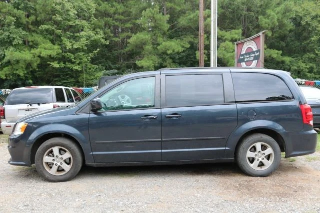 2013 Dodge Caravan - Image 3 of 12