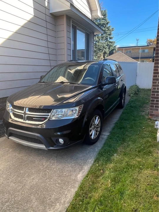 2013 Dodge Journey - Image 2 of 5