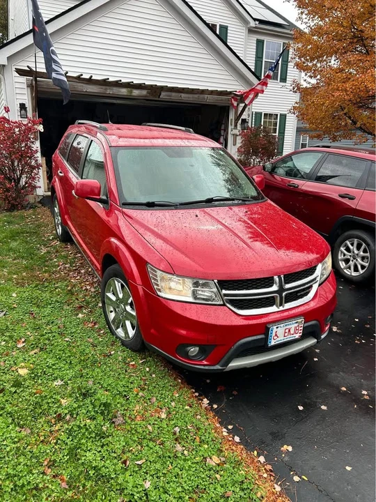 2013 Dodge Journey - Image 2 of 3