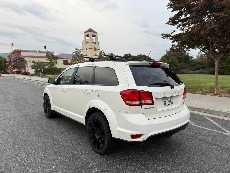 2013 Dodge Journey - Image 7 of 17