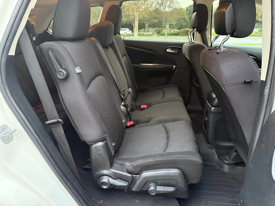 2013 Dodge Journey - Image 12 of 17