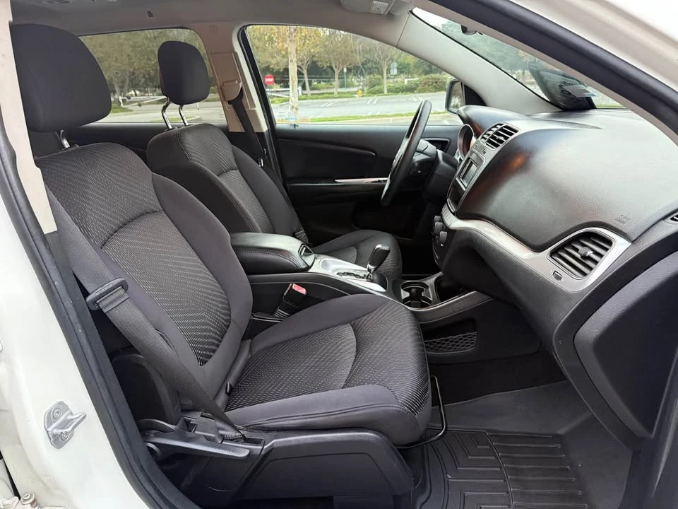 2013 Dodge Journey - Image 13 of 17