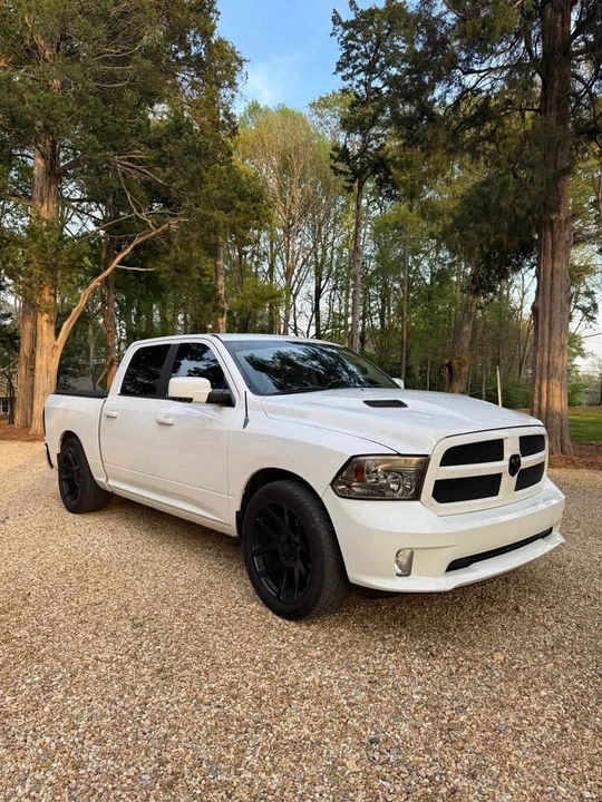 2013 Ram 1500 1st Gen - Image 3 of 9