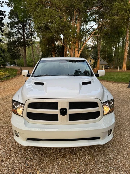 2013 Ram 1500 1st Gen - Image 2 of 9