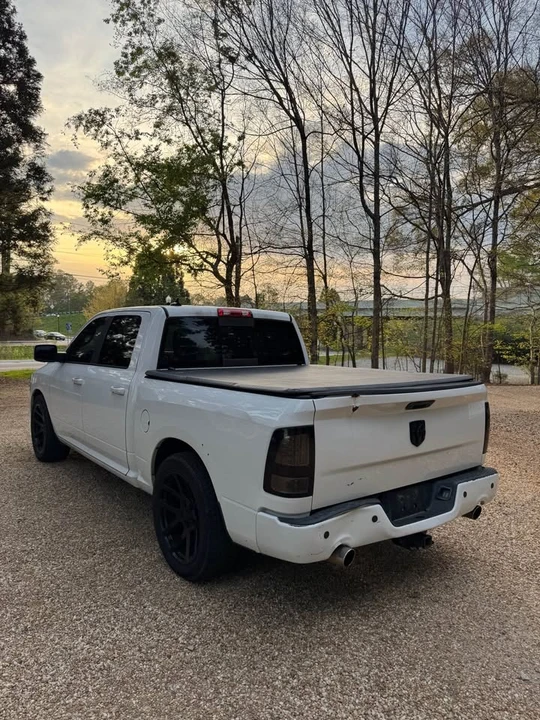 2013 Ram 1500 1st Gen - Image 6 of 9