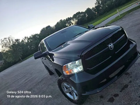 2013 Dodge Ram 1500 Regular Cab SRT-10 Pickup 2D 6 1/4 ft