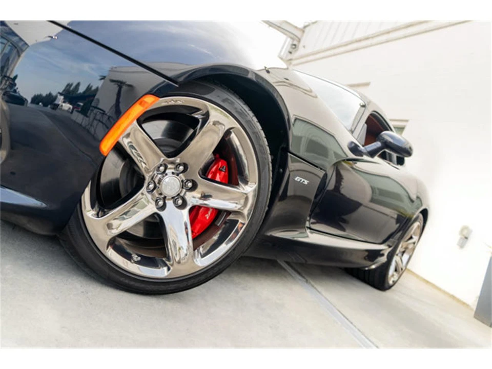 2013 Dodge Viper 5th Gen - Image 4 of 12