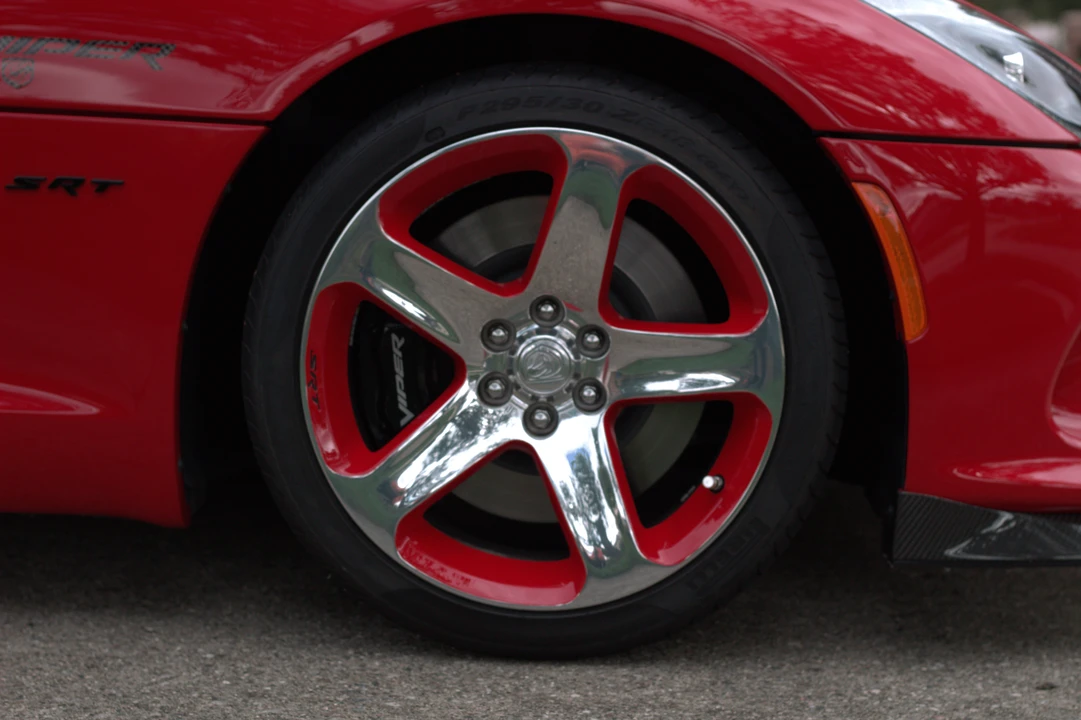 2013 Dodge Viper 5th Gen - Image 21 of 25