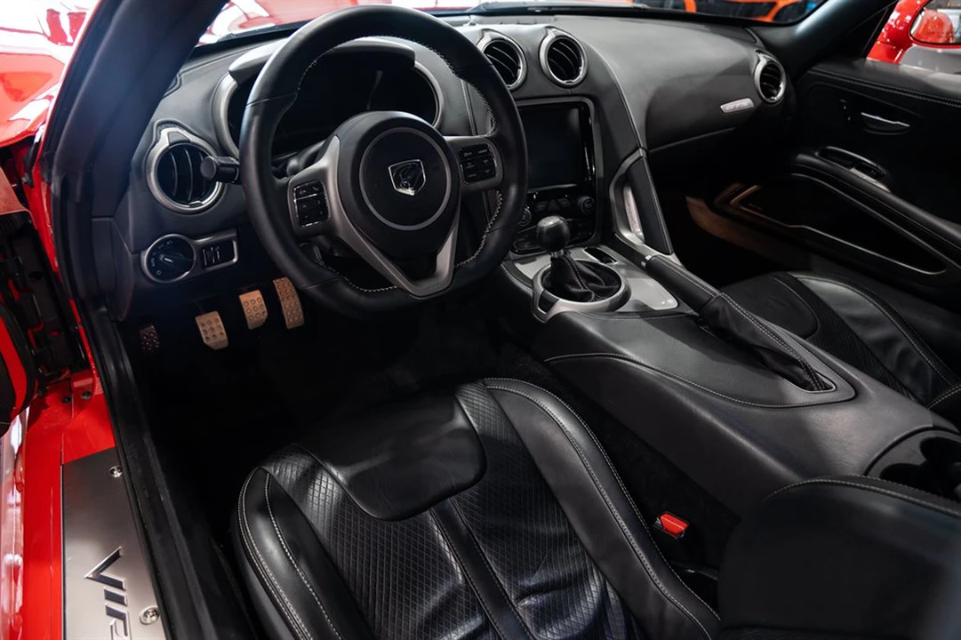 2013 Dodge Viper 5th Gen - Image 28 of 31