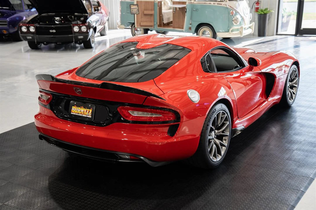 2013 Dodge Viper 5th Gen - Image 11 of 31
