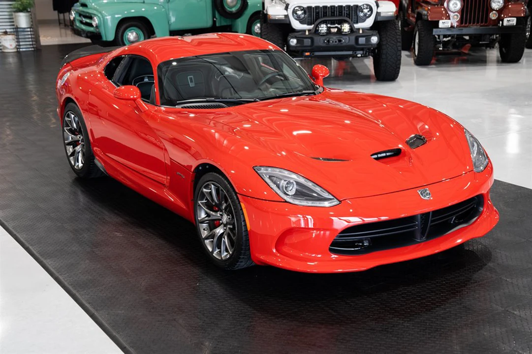 2013 Dodge Viper 5th Gen - Image 4 of 31