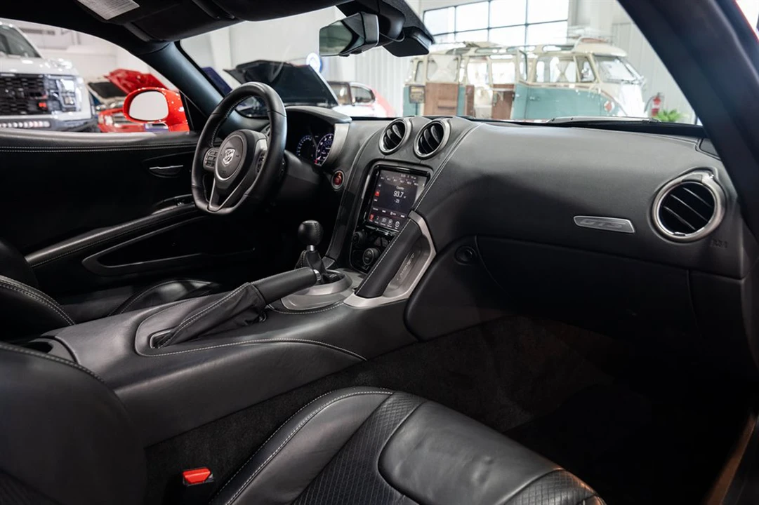 2013 Dodge Viper 5th Gen - Image 30 of 31