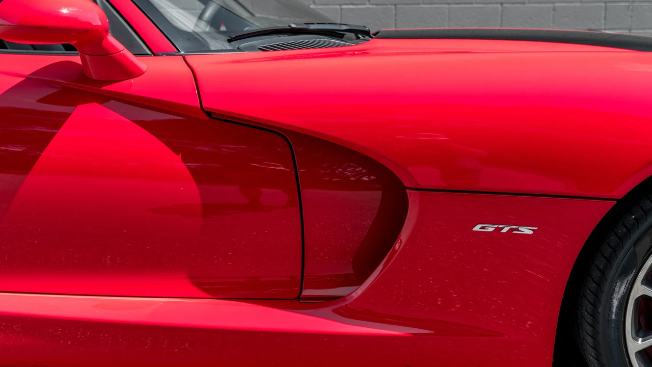 2013 Dodge Viper 5th Gen - Image 25 of 31