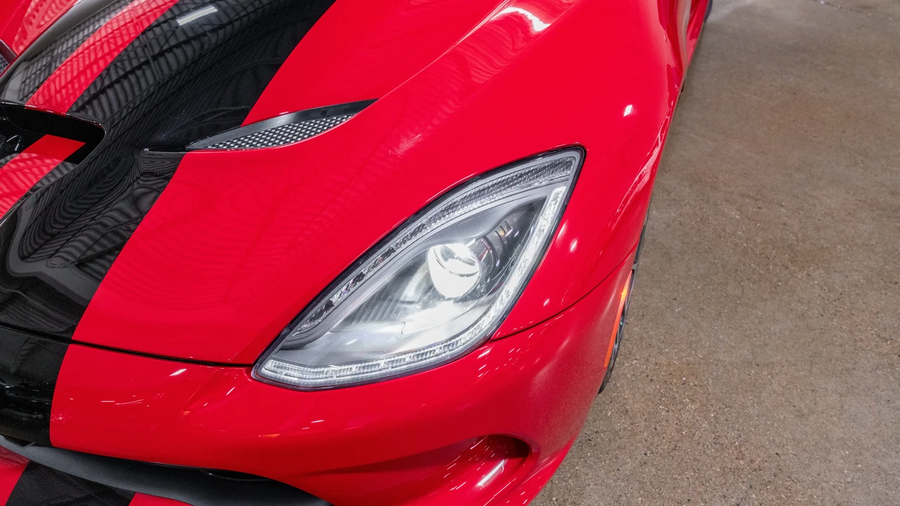 2013 Dodge Viper 5th Gen - Image 16 of 31
